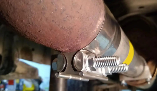 A-Comprehensive-Guide-To-Choosing-The-Right-Exhaust-Clamp-Spotlight-On-Evil-Energy-s-Narrow-Band-Solution EVILENERGY